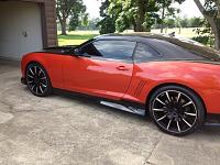 22" Gianelle Cuba 10. 22x9 and 22x10.5 with 265/35 and 315/30 vredestein SUV assanta tires.