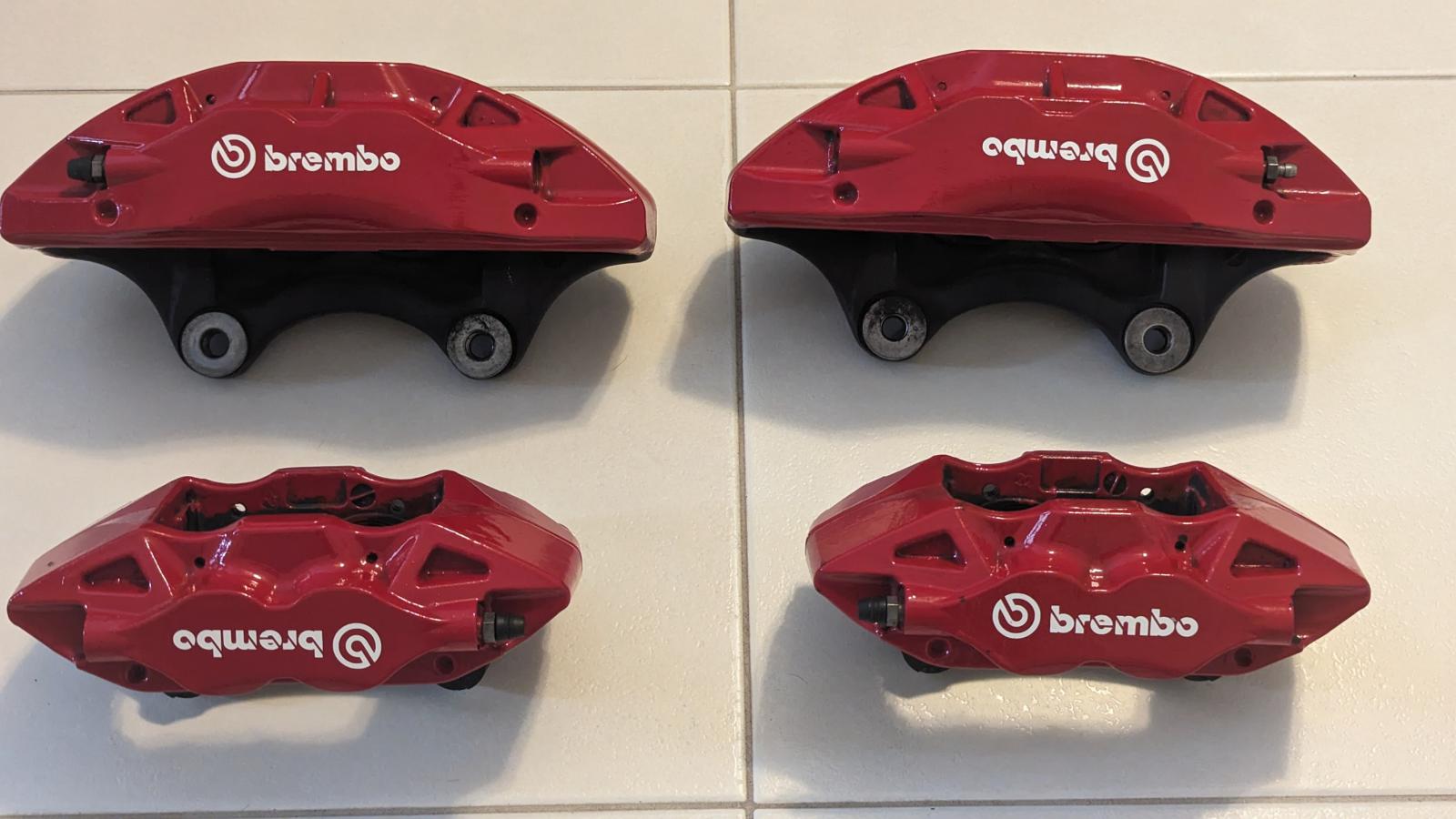 Rear 4-Piston Brembo® Brake Calipers in Red