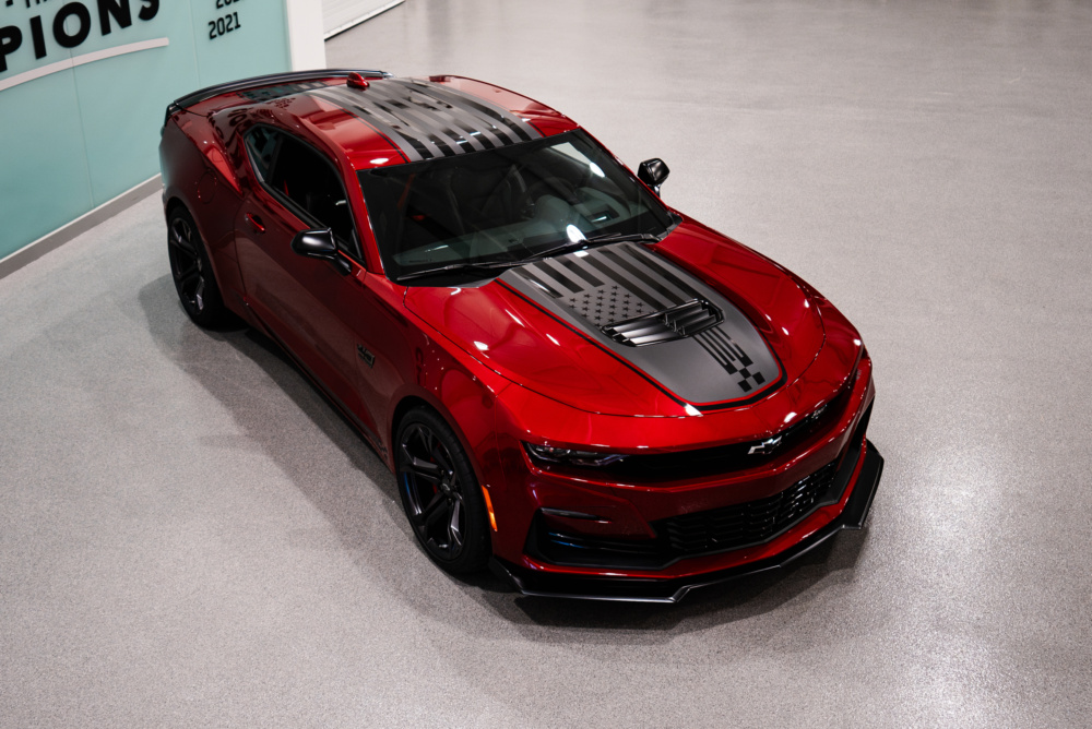 Name:  Hendrick-Motorsports-40th-Anniversary-Edition-Chevrolet-Camaro-7.jpg
Views: 500
Size:  283.8 KB