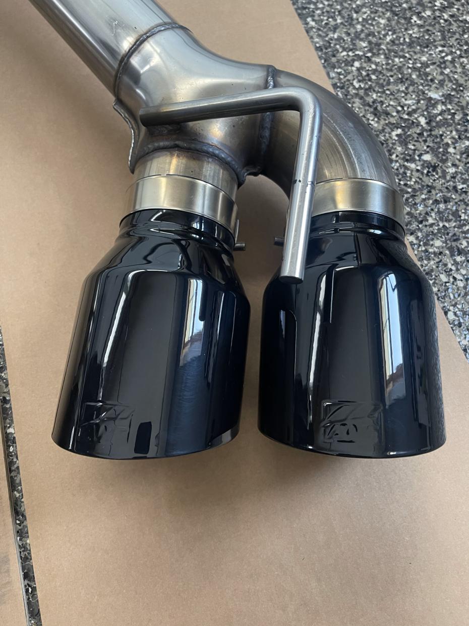 Name:  AWE Track - Camaro ZL1 Exhaust - 6.jpg
Views: 462
Size:  145.0 KB