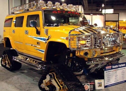 Name:  hummer_on_tracks.jpg
Views: 875
Size:  74.0 KB