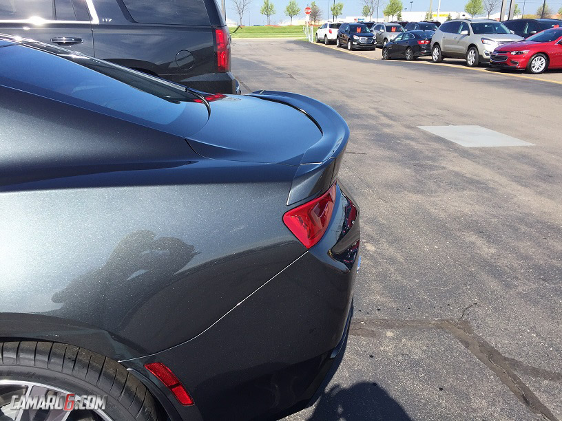 Name:  2016camarobladespoiler5.jpg
Views: 3170
Size:  219.8 KB