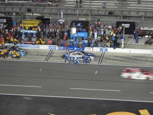 Name:  041.JPG
Views: 392
Size:  124.7 KB