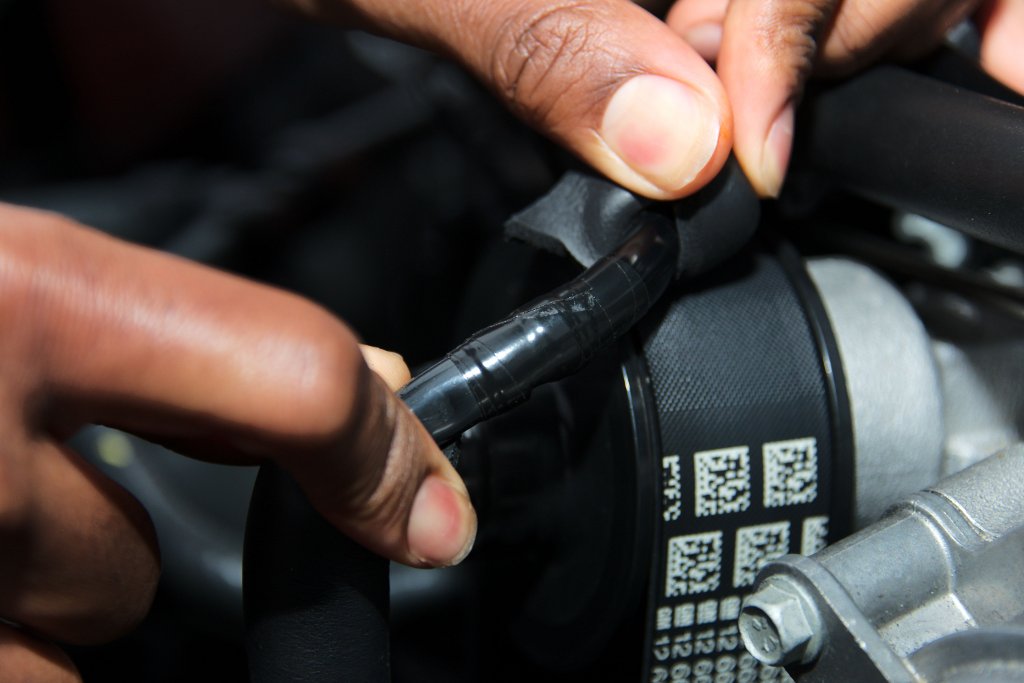 Name:  ZL1_ChaffingVacuumLine-0002.m.jpg
Views: 3750
Size:  80.2 KB