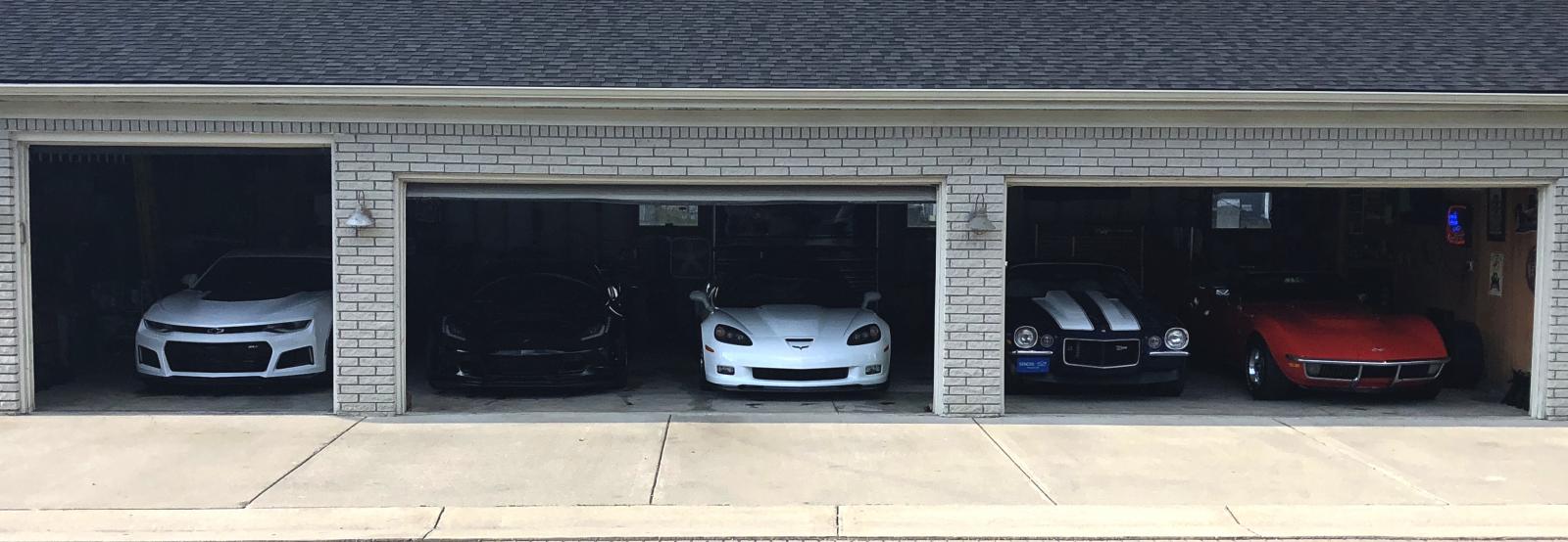 Name:  Garage shot.jpg
Views: 970
Size:  122.4 KB