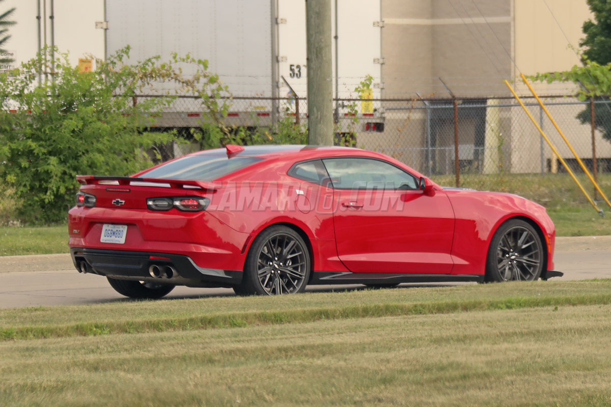 Name:  2019-Camaro-ZL1_009.jpg
Views: 5838
Size:  225.1 KB