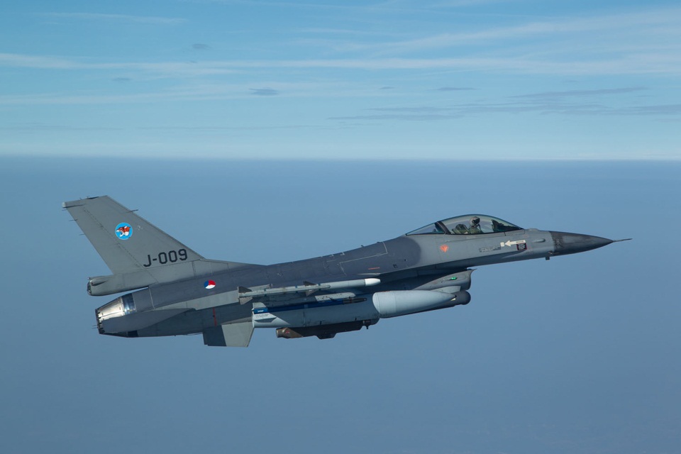 Name:  F-16AM (Nederland)_027.jpg
Views: 2584
Size:  80.9 KB