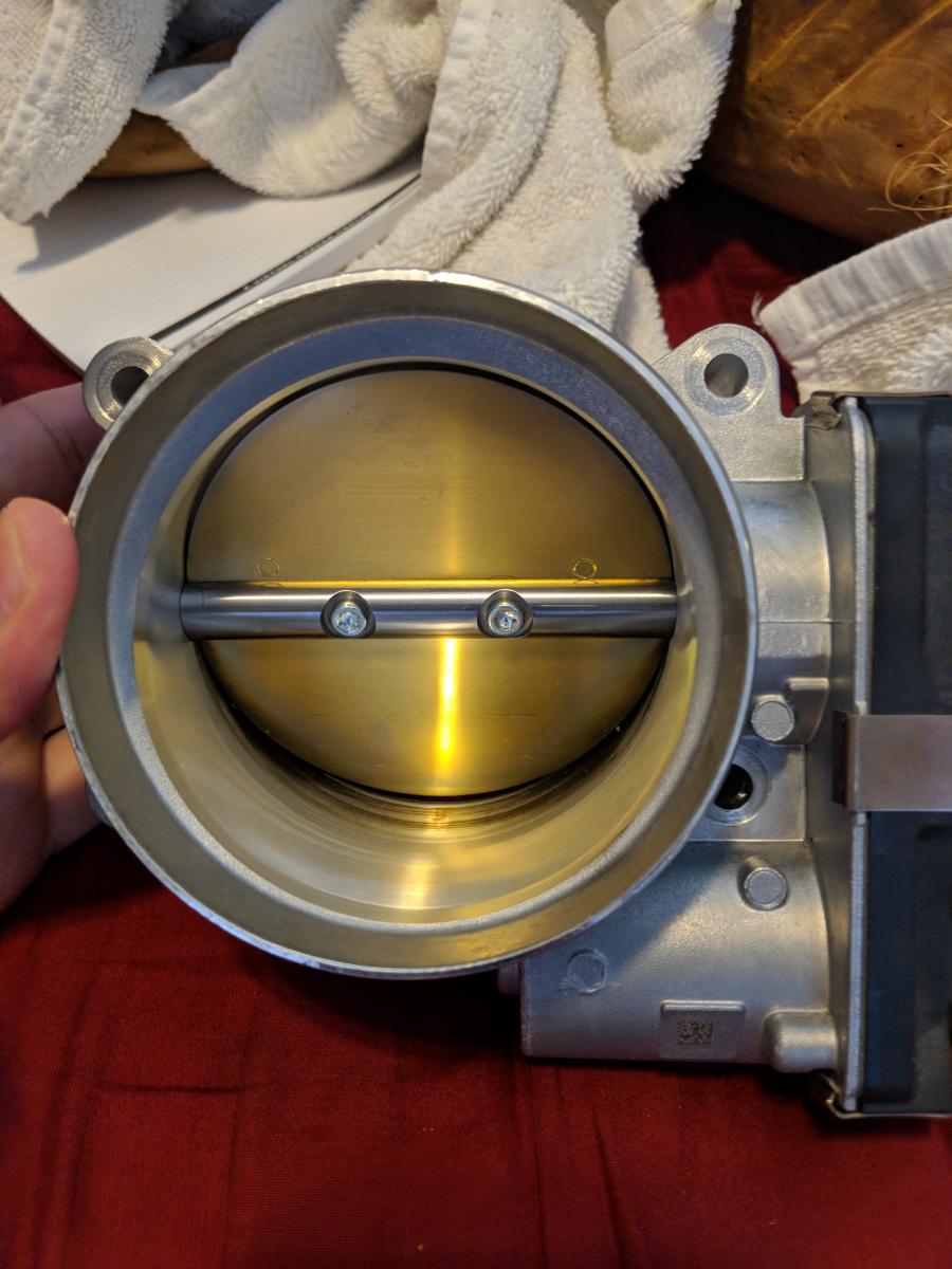 Name:  throttle_body1[1].jpg
Views: 342
Size:  112.1 KB