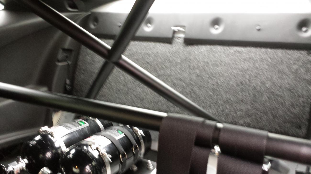 Cage and nitrous