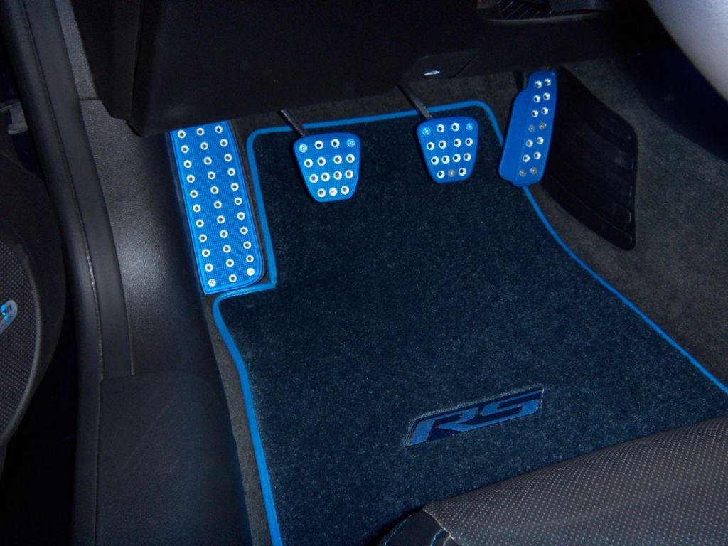 Love my Lloyds mats and abl footwell lighting